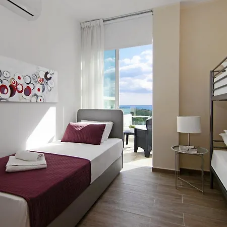 Sunday 아이아 나파